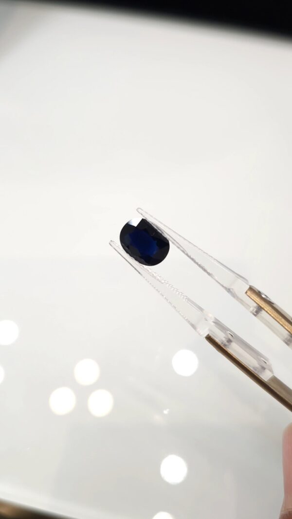 Genuine Rare Sapphire 🔬GIA سفاير طبيعي غير معالج - Image 4